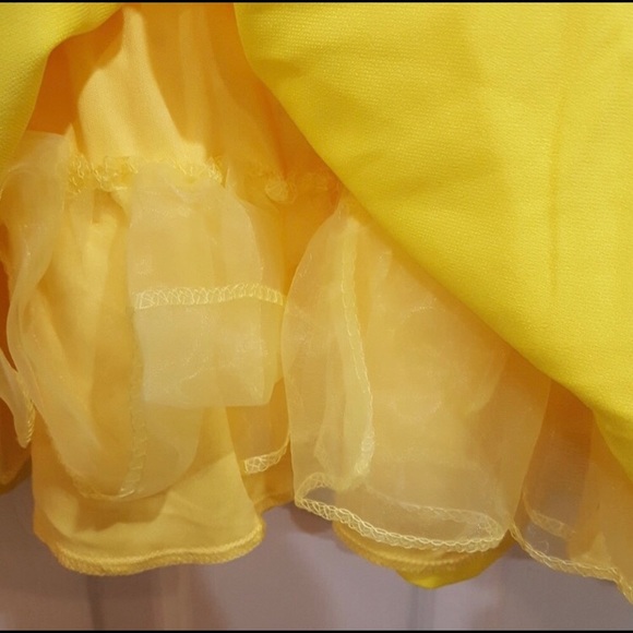 Beautiful yellow dress! - Picture 6 of 6